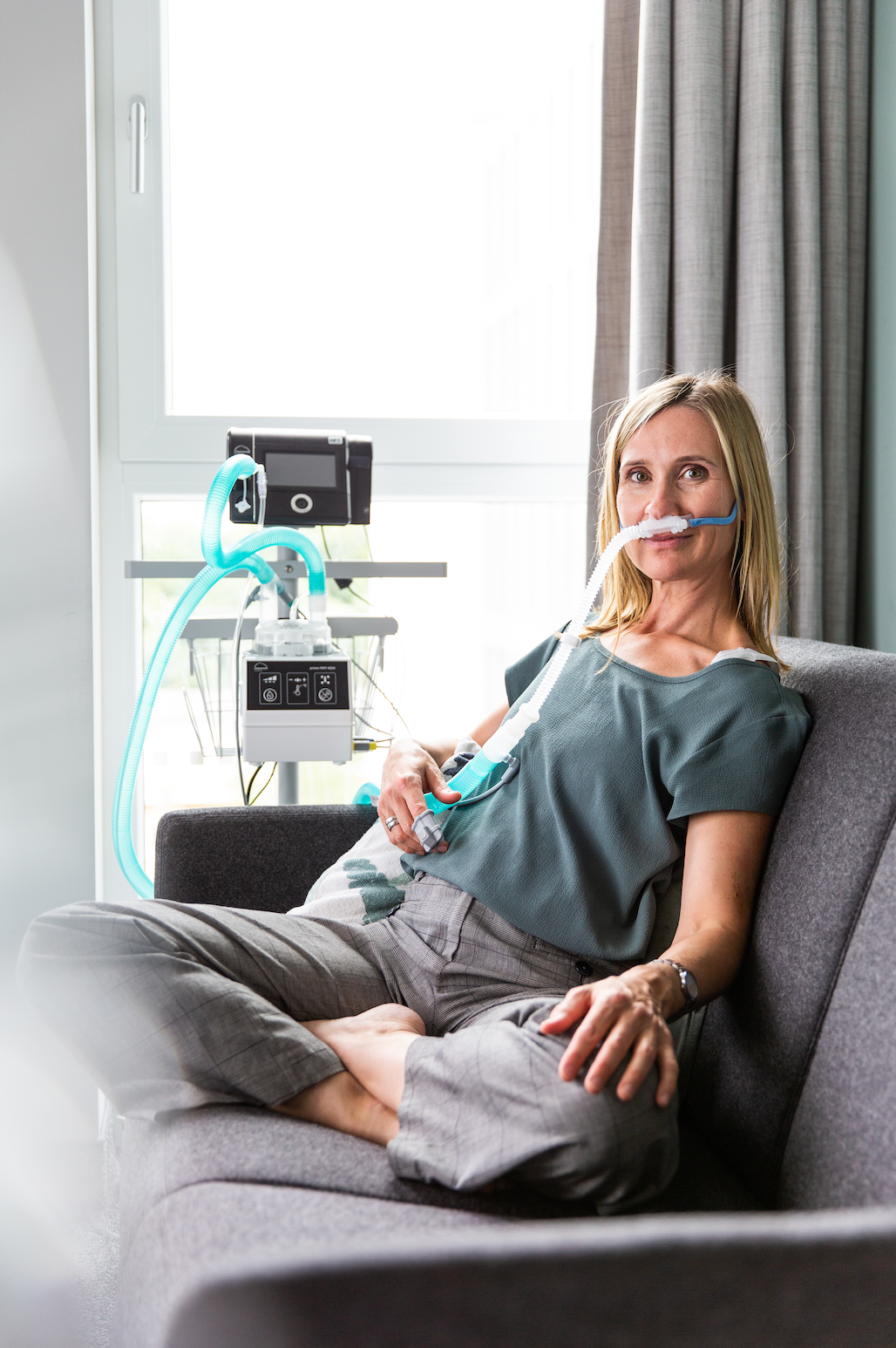 Woman receiving a sleep assessment to receive a CPAP device from The Sleep Institute