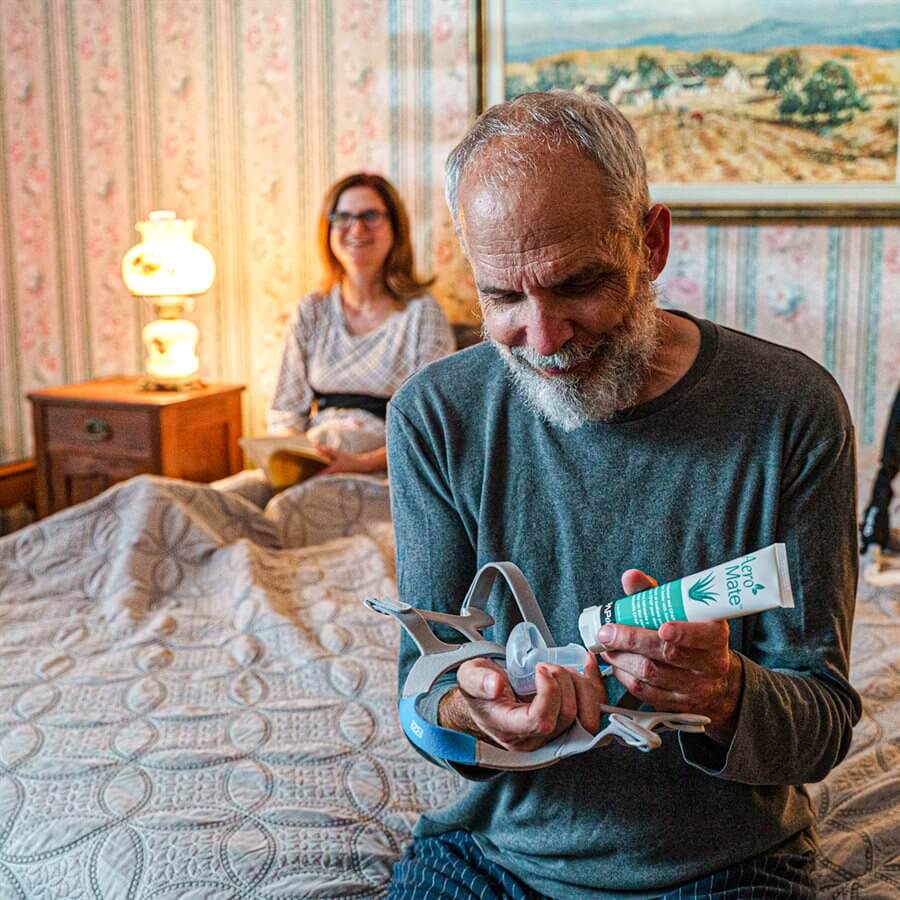 AeroMate Moisturizer and CPAP Mask Sealer - Comfortable Solution for CPAP Users