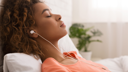 Green Noise for Sleep: What It Is and How It Helps You Fall Asleep Faster