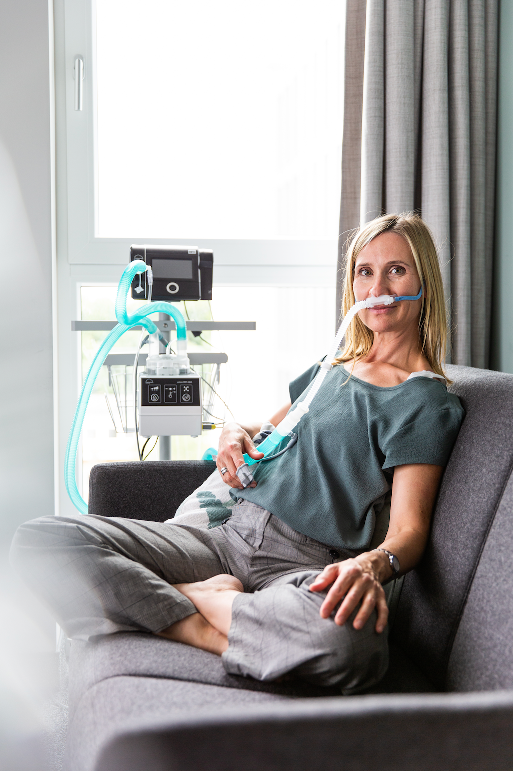 Woman receiving a sleep assessment to receive a CPAP device from The Sleep Institute 