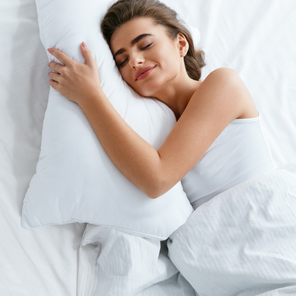 Woman sleeping better after having a sleep consultation with The Sleep Institute 